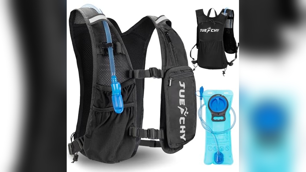 Best Day Hiking Backpack With Water Bladder